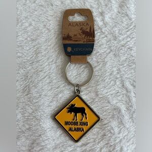 Moose Xing Alaska Yellow Sign Metal Keychain NWT